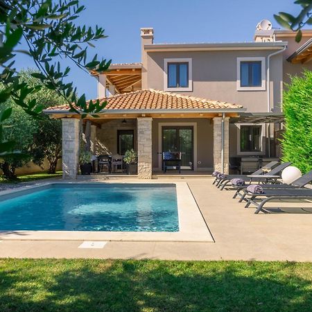 Villa Flora Vabriga Tar-Vabriga Luaran gambar