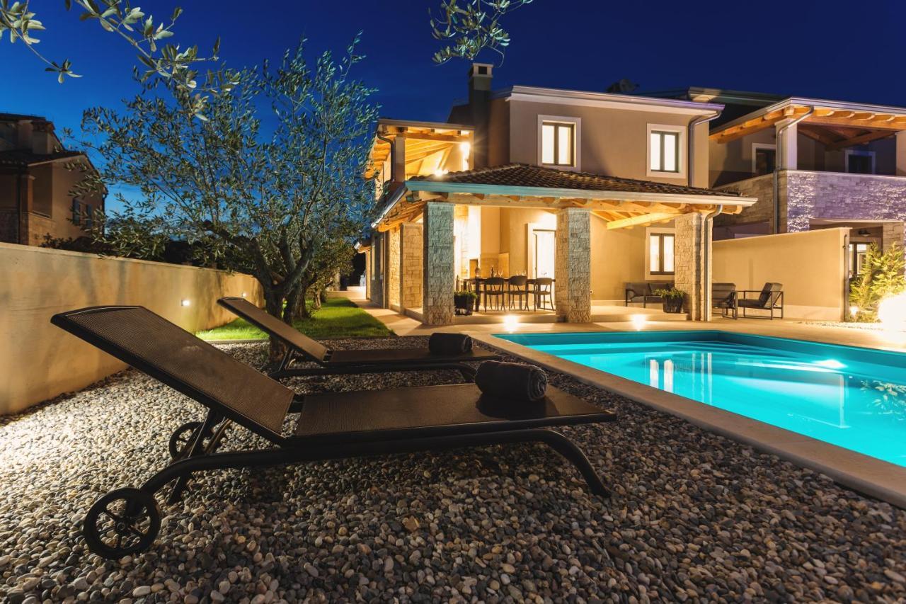 Villa Flora Vabriga Tar-Vabriga Luaran gambar