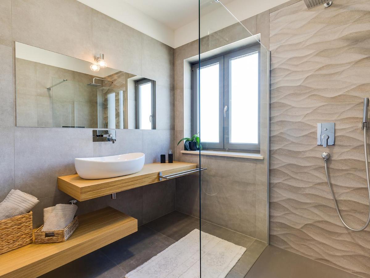 Villa Flora Vabriga Tar-Vabriga Luaran gambar