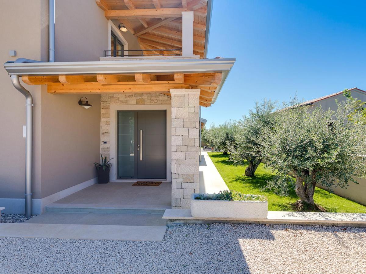 Villa Flora Vabriga Tar-Vabriga Luaran gambar