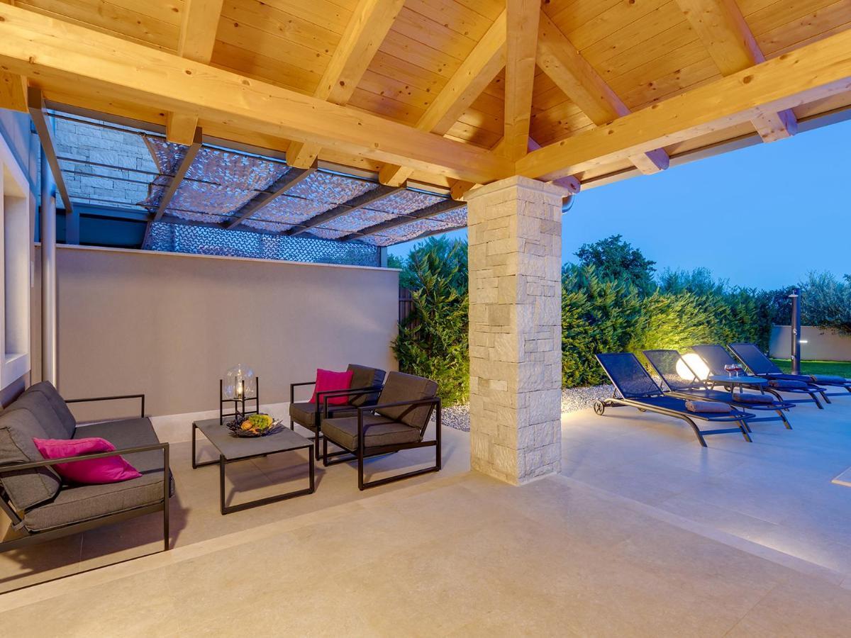 Villa Flora Vabriga Tar-Vabriga Luaran gambar